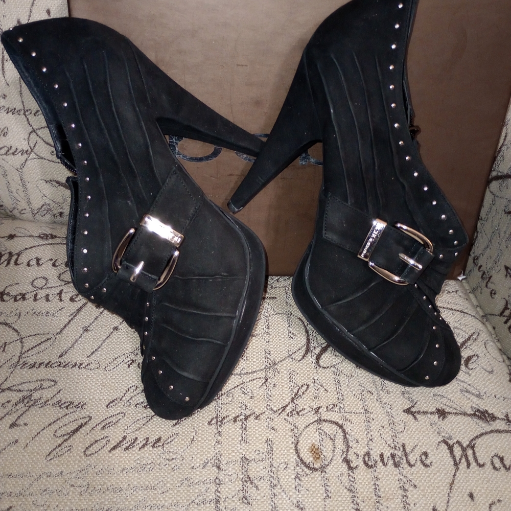 bebe Black Heels with Buckle and Studs